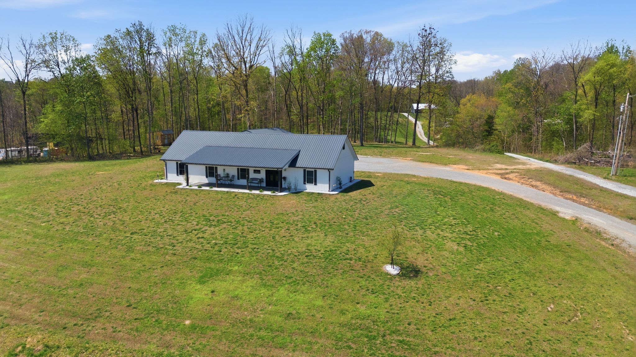 1043 Murphy Hollow Road Vanleer TN 37181