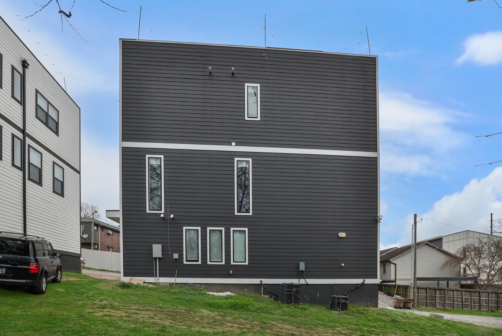 1813B Hermosa Street Nashville TN 37208