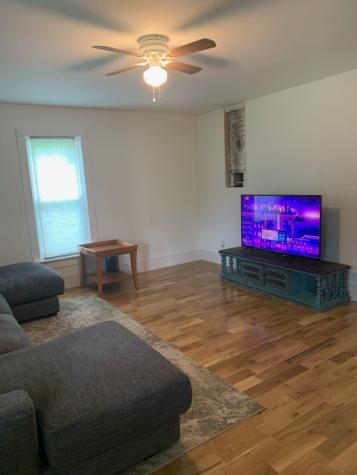 218 Mcmillian Street Erin TN 37061