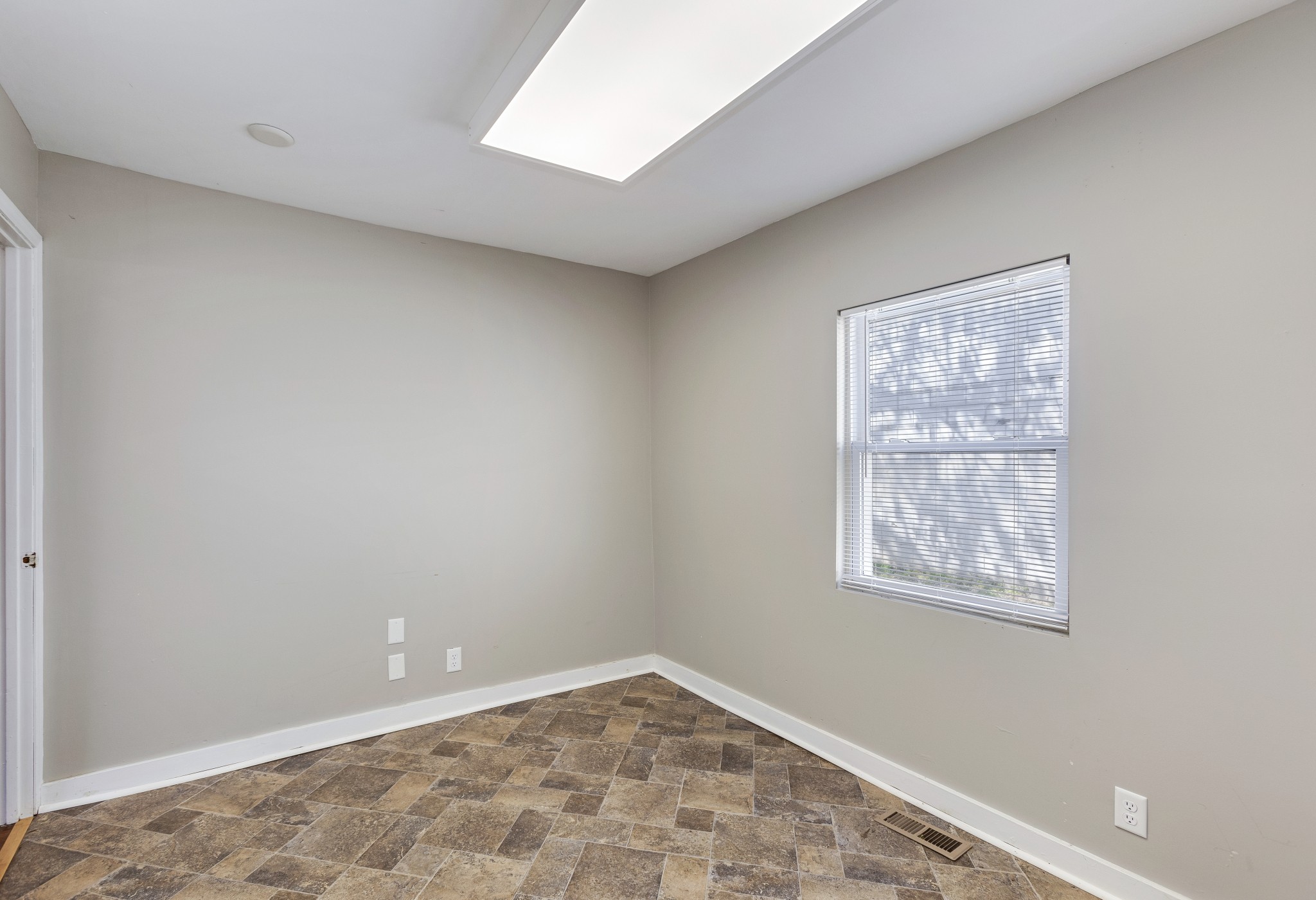 2412 Felts Avenue Nashville TN 37211