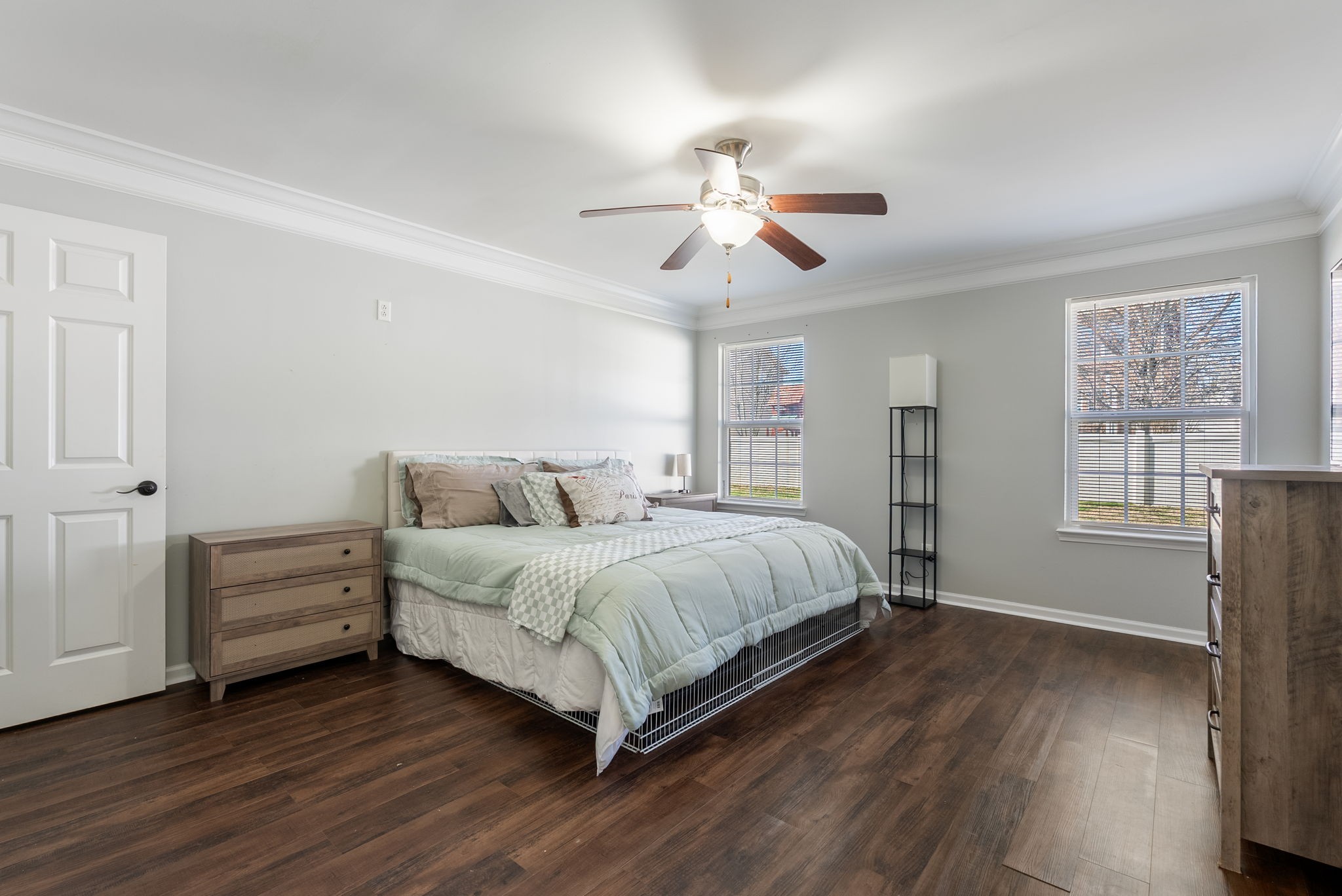 5037 Saint Ives Drive Murfreesboro TN 37128