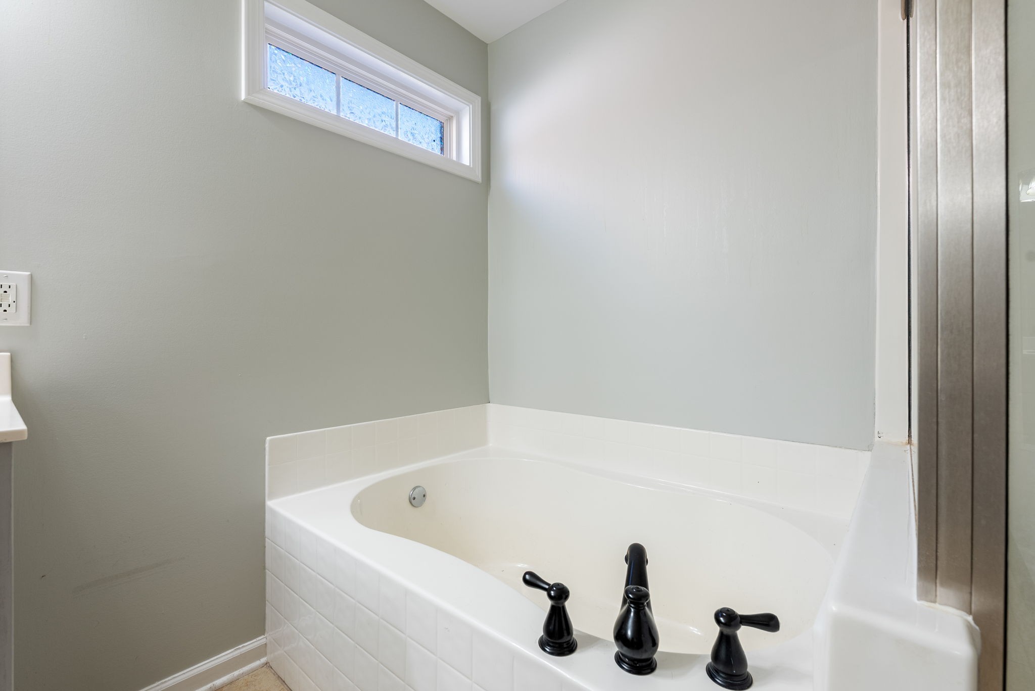 5037 Saint Ives Drive Murfreesboro TN 37128