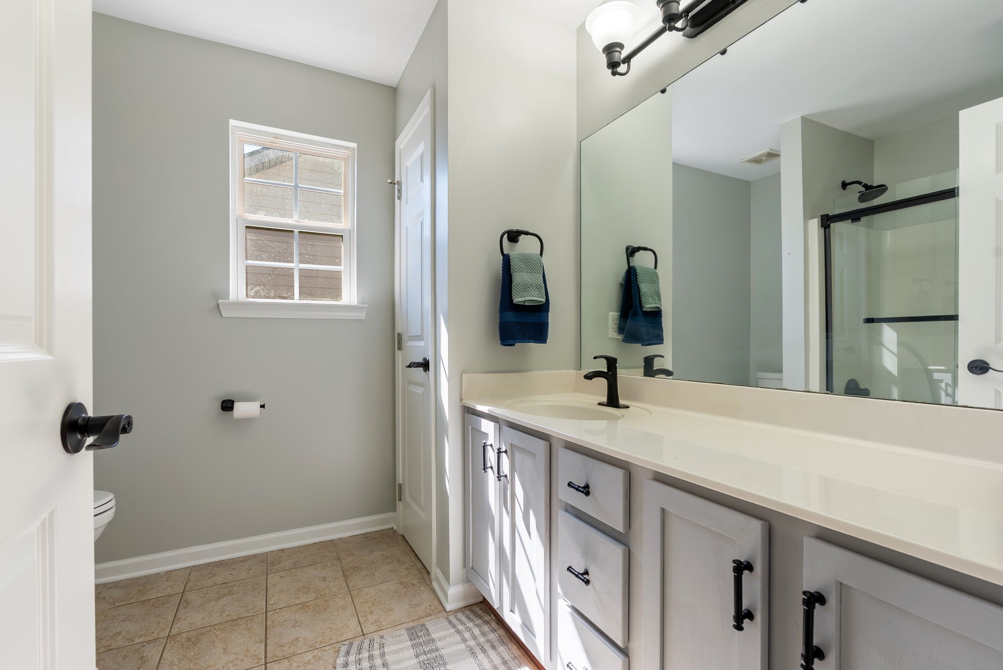5037 Saint Ives Drive Murfreesboro TN 37128