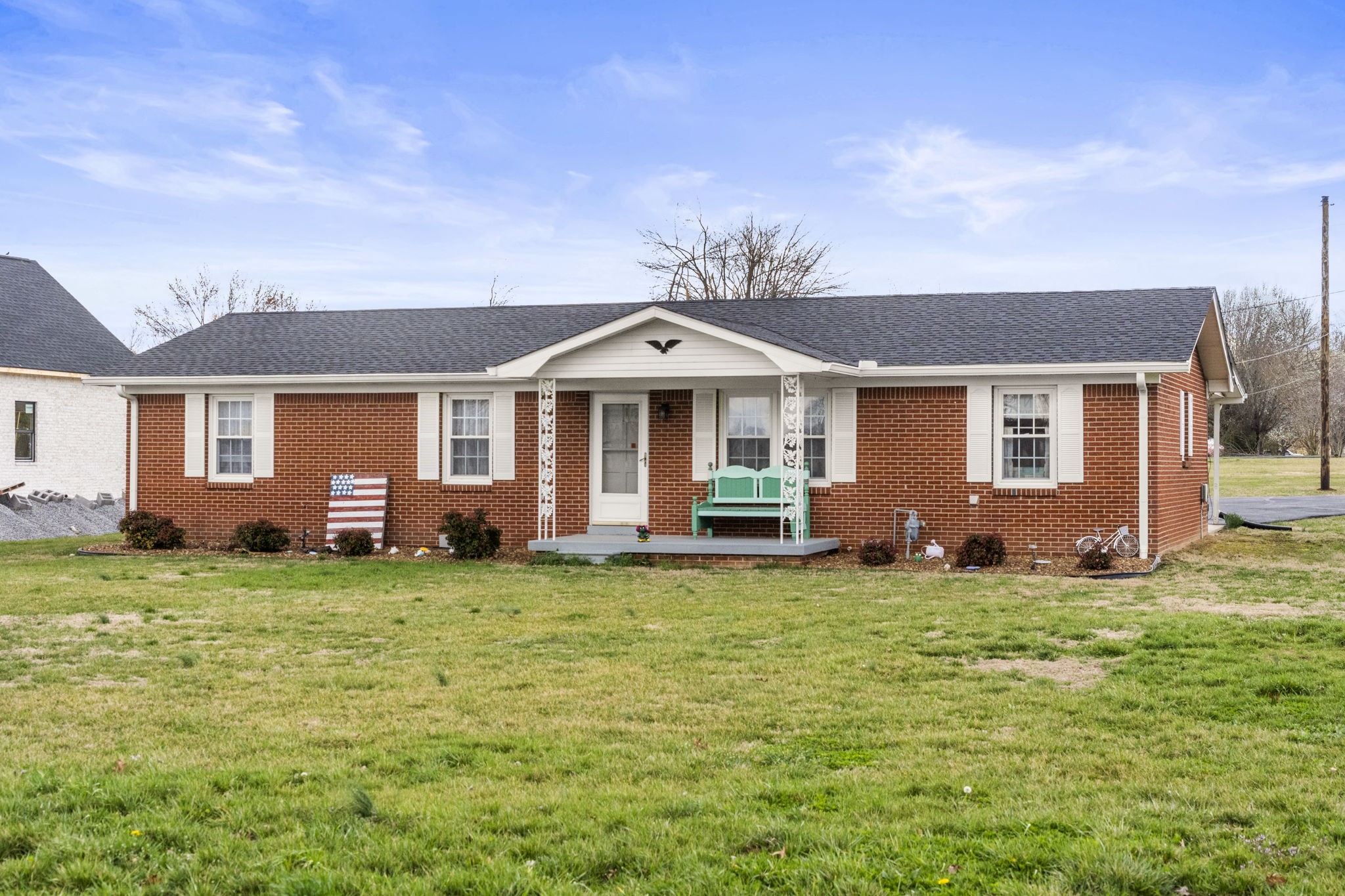 1700 Ellington Drive Lafayette TN 37083