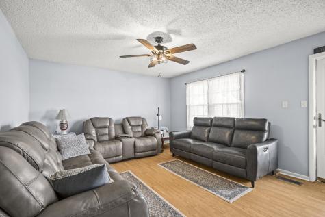 1700 Ellington Drive Lafayette TN 37083
