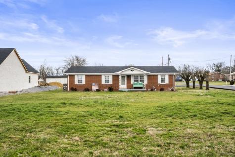 1700 Ellington Drive Lafayette TN 37083