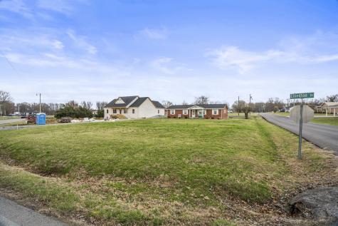 1700 Ellington Drive Lafayette TN 37083