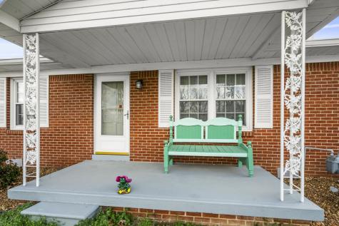 1700 Ellington Drive Lafayette TN 37083