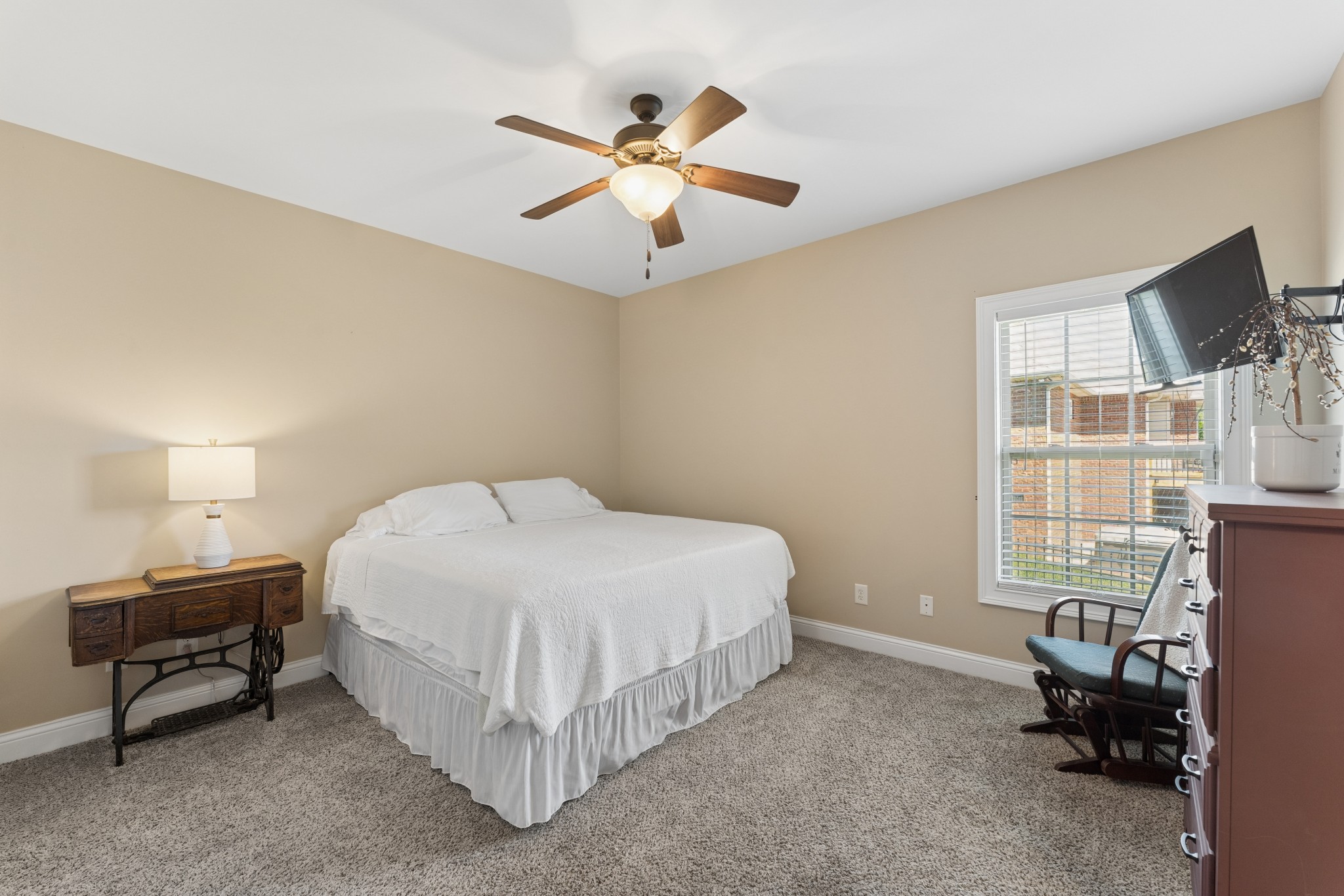 1038 Briarwood Drive Cottontown TN 37048