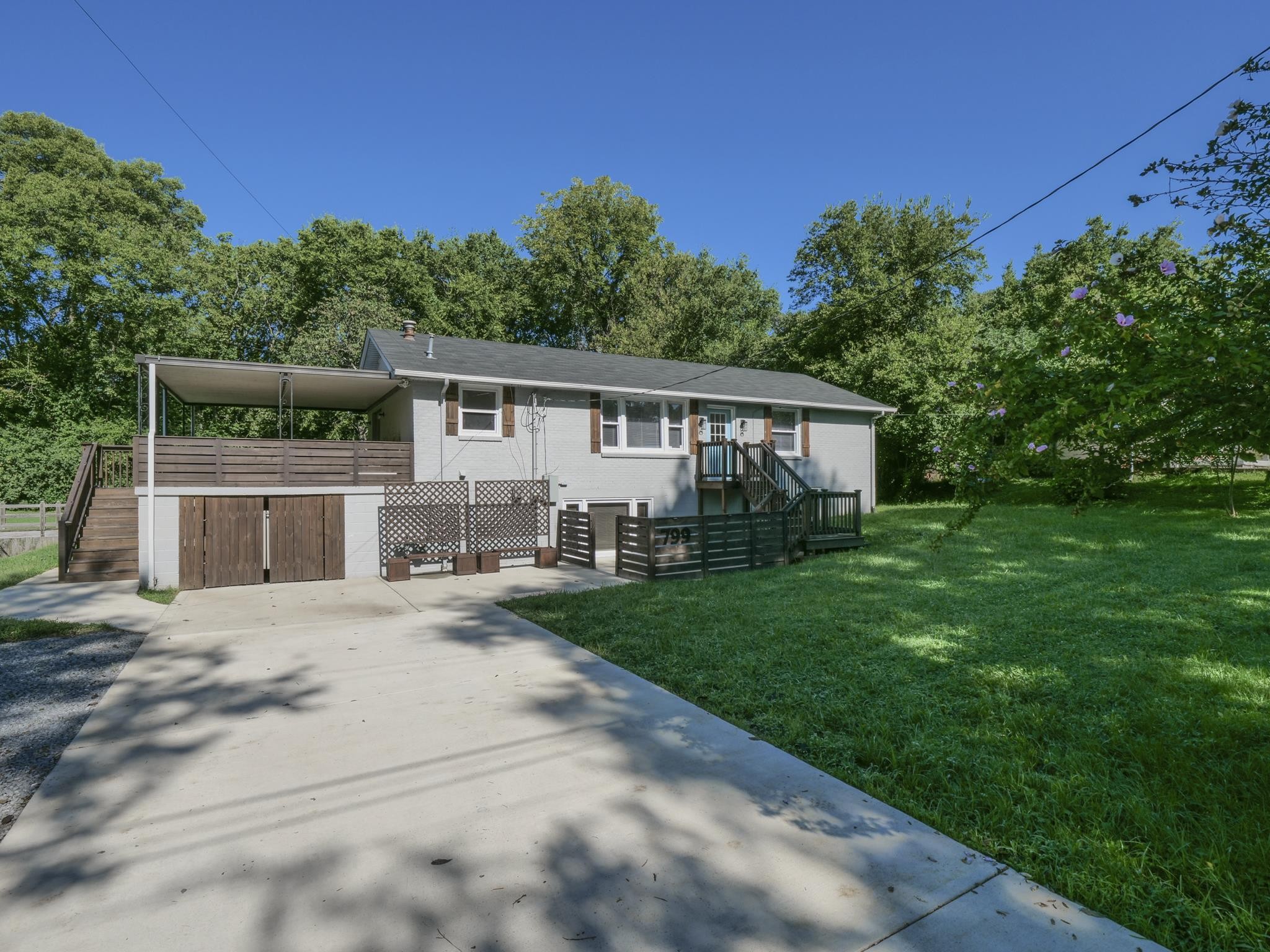 799 Matthews Avenue Nashville TN 37216