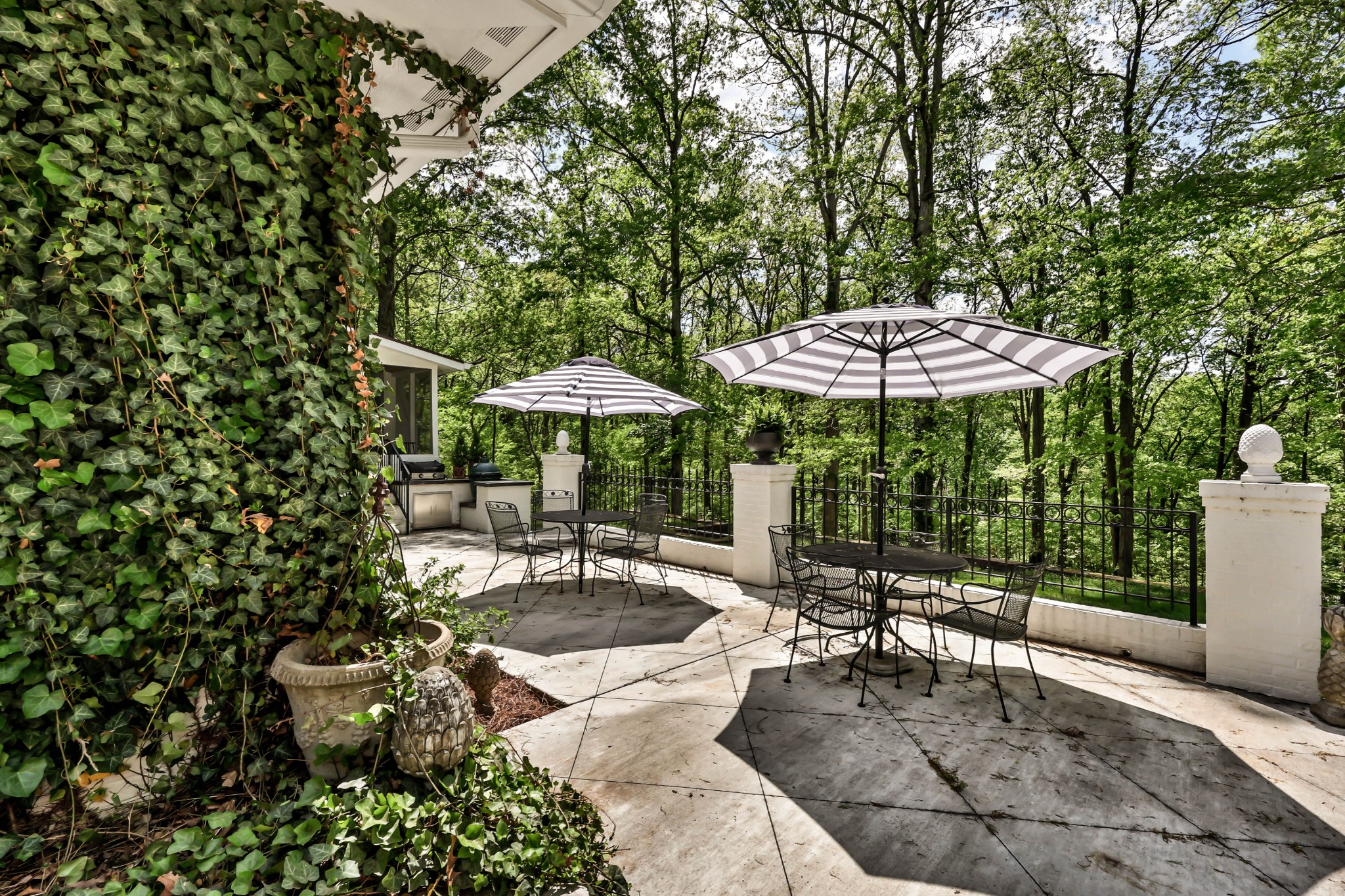 1667 Simpson Drive Clarksville TN 37043