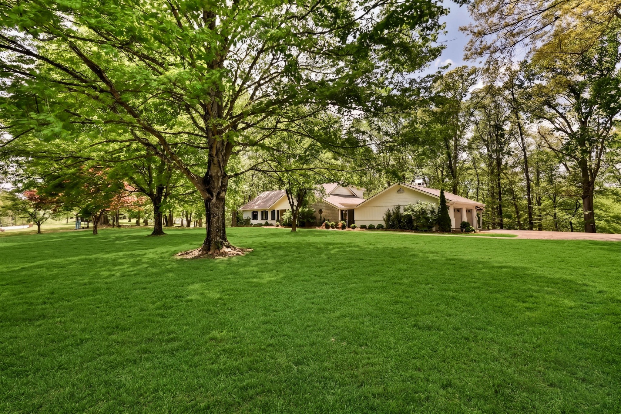 1667 Simpson Drive Clarksville TN 37043