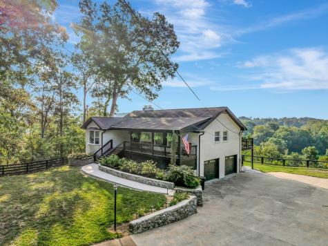 100 Randall Drive Kingston Springs TN 37082