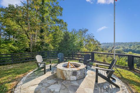 100 Randall Drive Kingston Springs TN 37082