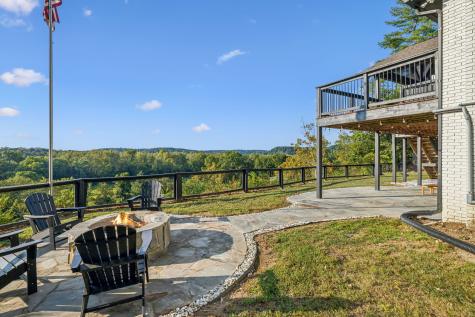 100 Randall Drive Kingston Springs TN 37082