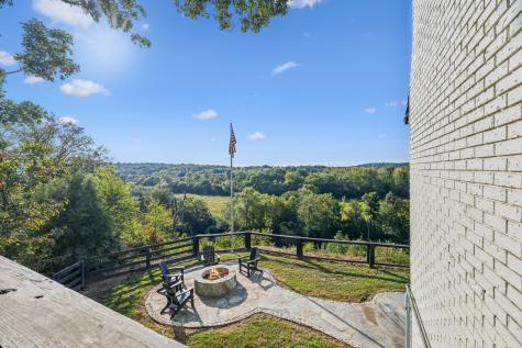 100 Randall Drive Kingston Springs TN 37082