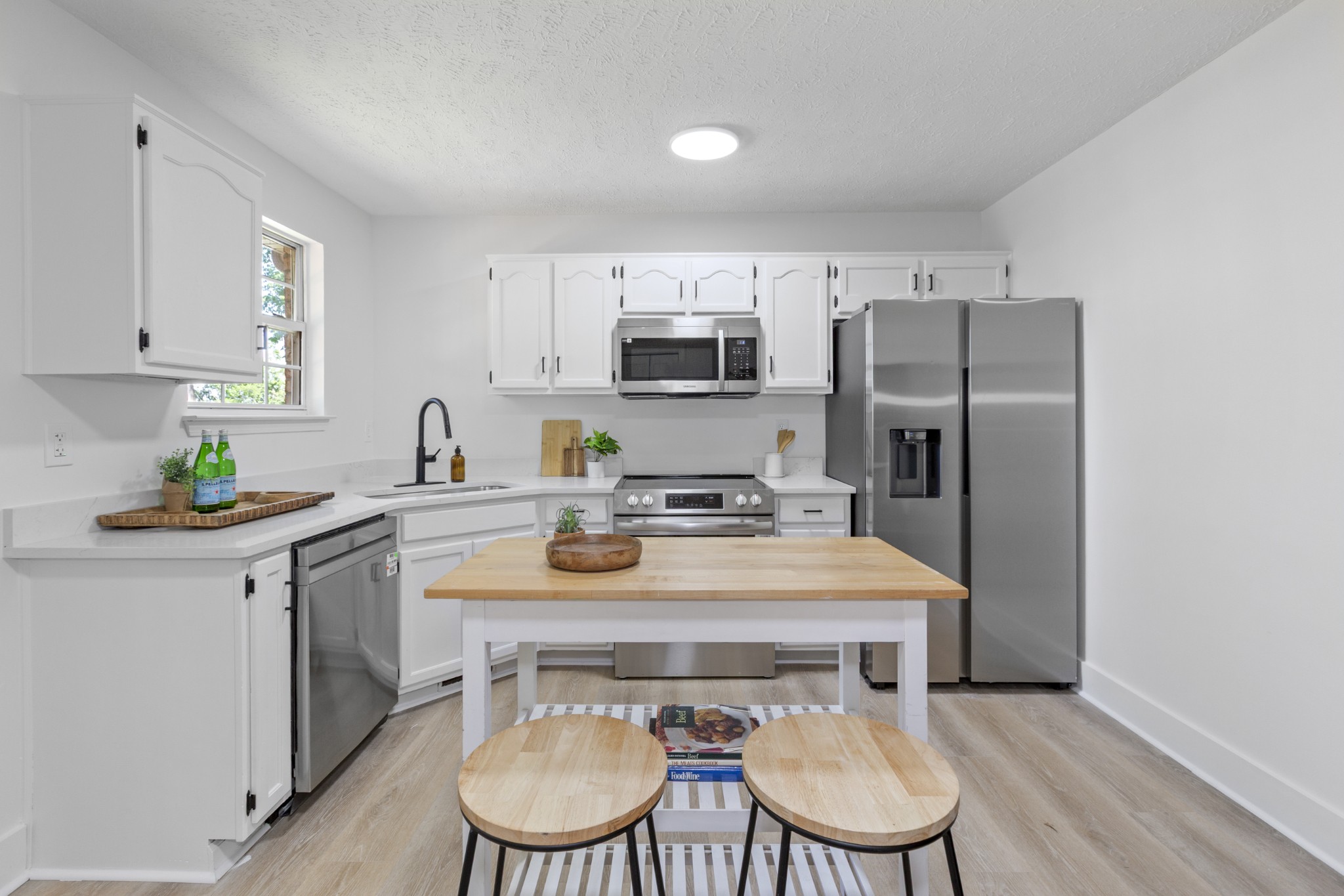 2111 A 14th Ave, N Nashville TN 37208