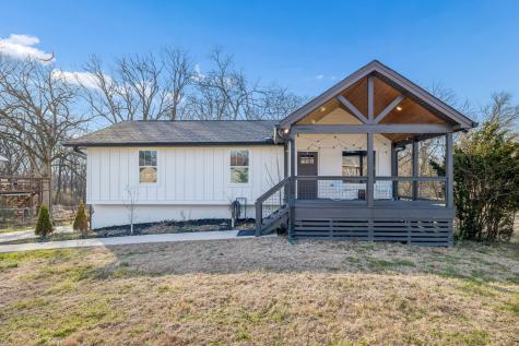 265 N Wessington Place Hendersonville TN 37075