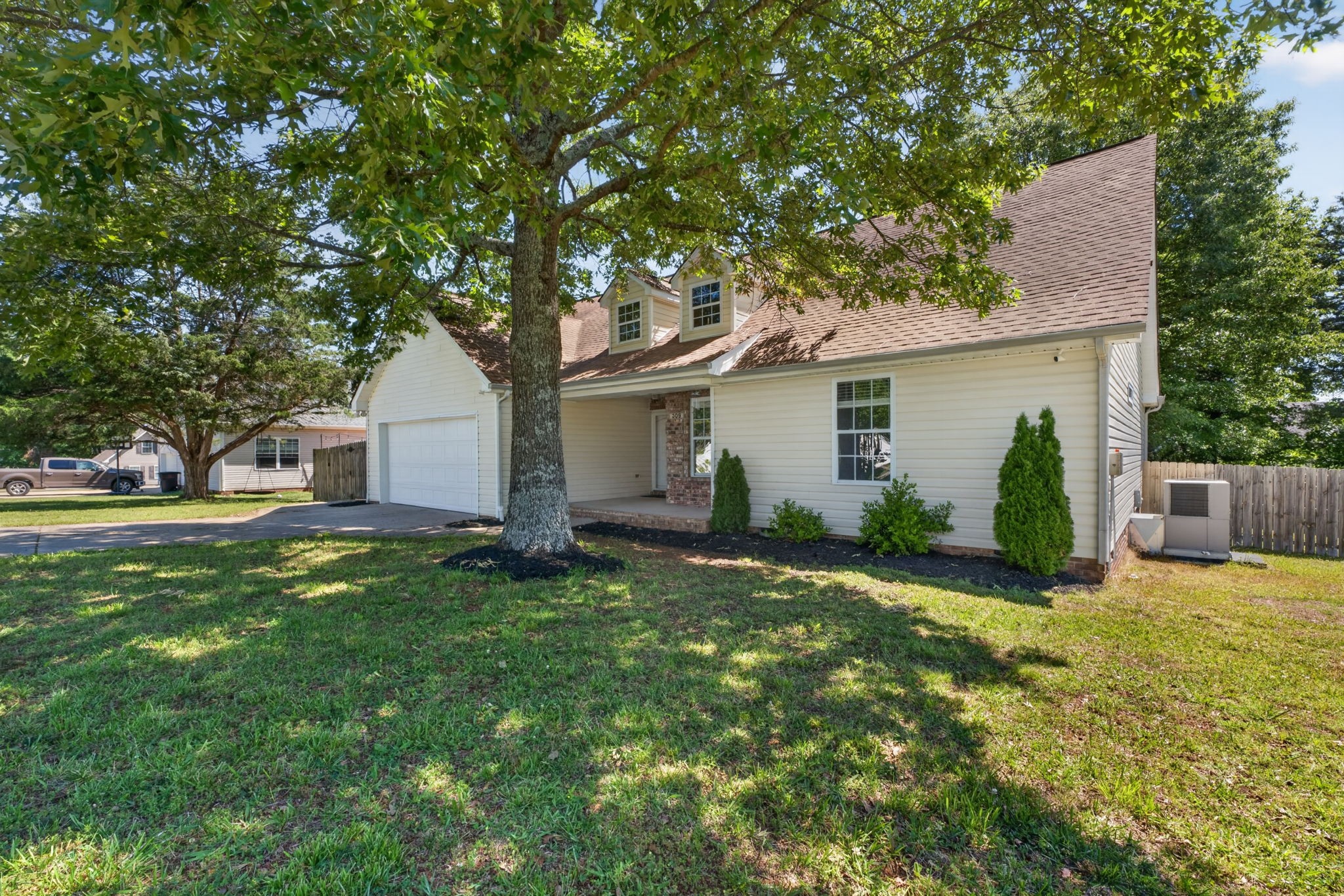 309 Sunnycrest Drive Murfreesboro TN 37129