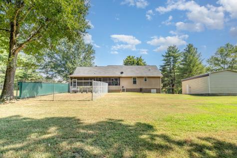 8049 New Chapel Road Springfield TN 37172