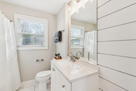 6521B Premier Drive Nashville TN 37209