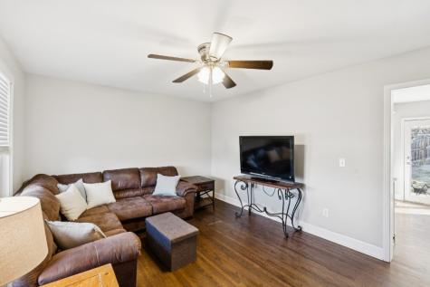 6521B Premier Drive Nashville TN 37209