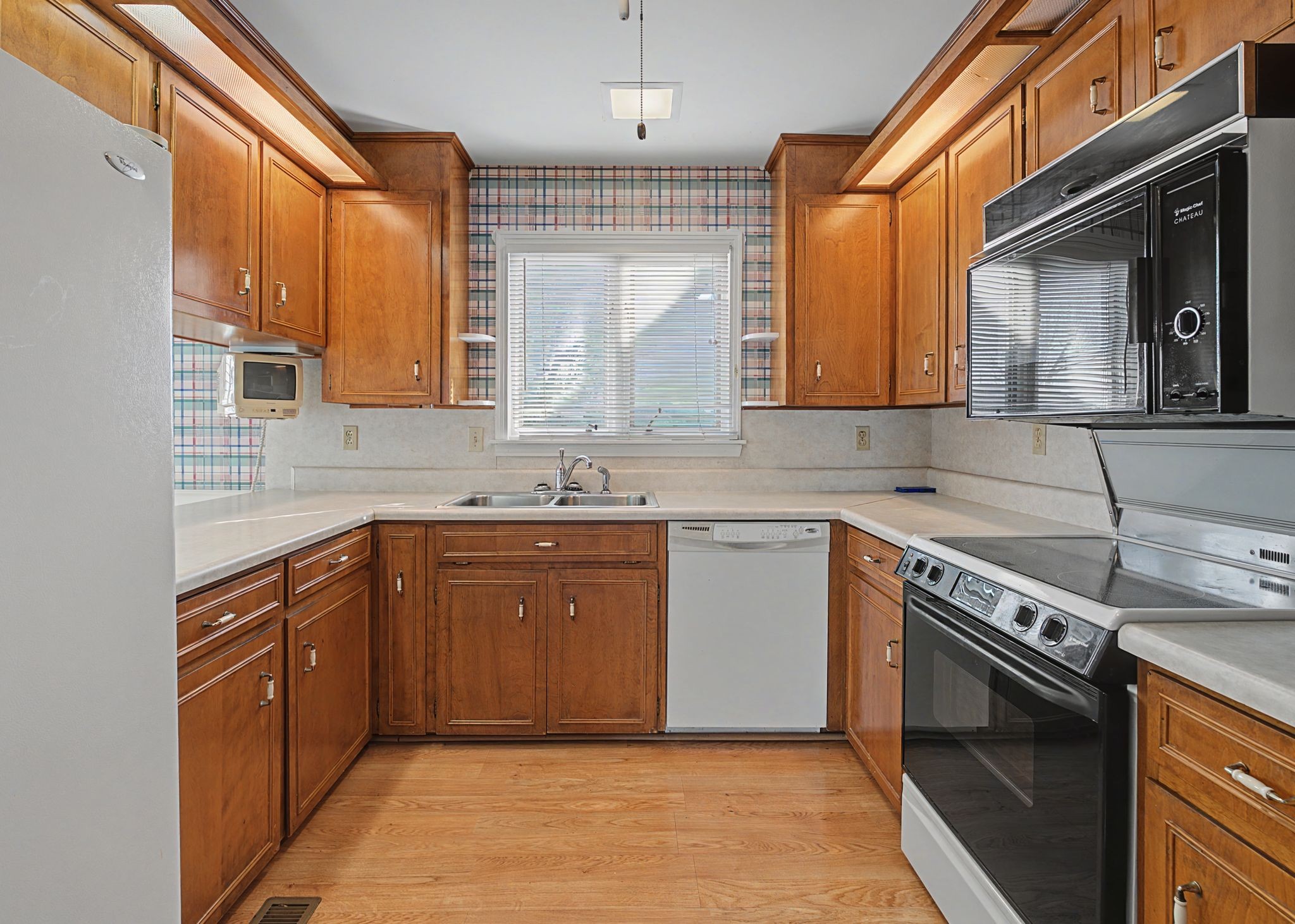 1206 Toben Terrace Lawrenceburg TN 38464