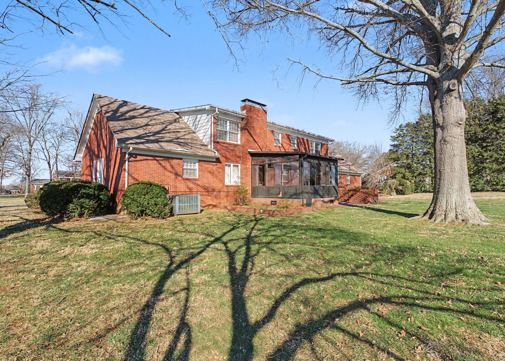 1206 Toben Terrace Lawrenceburg TN 38464