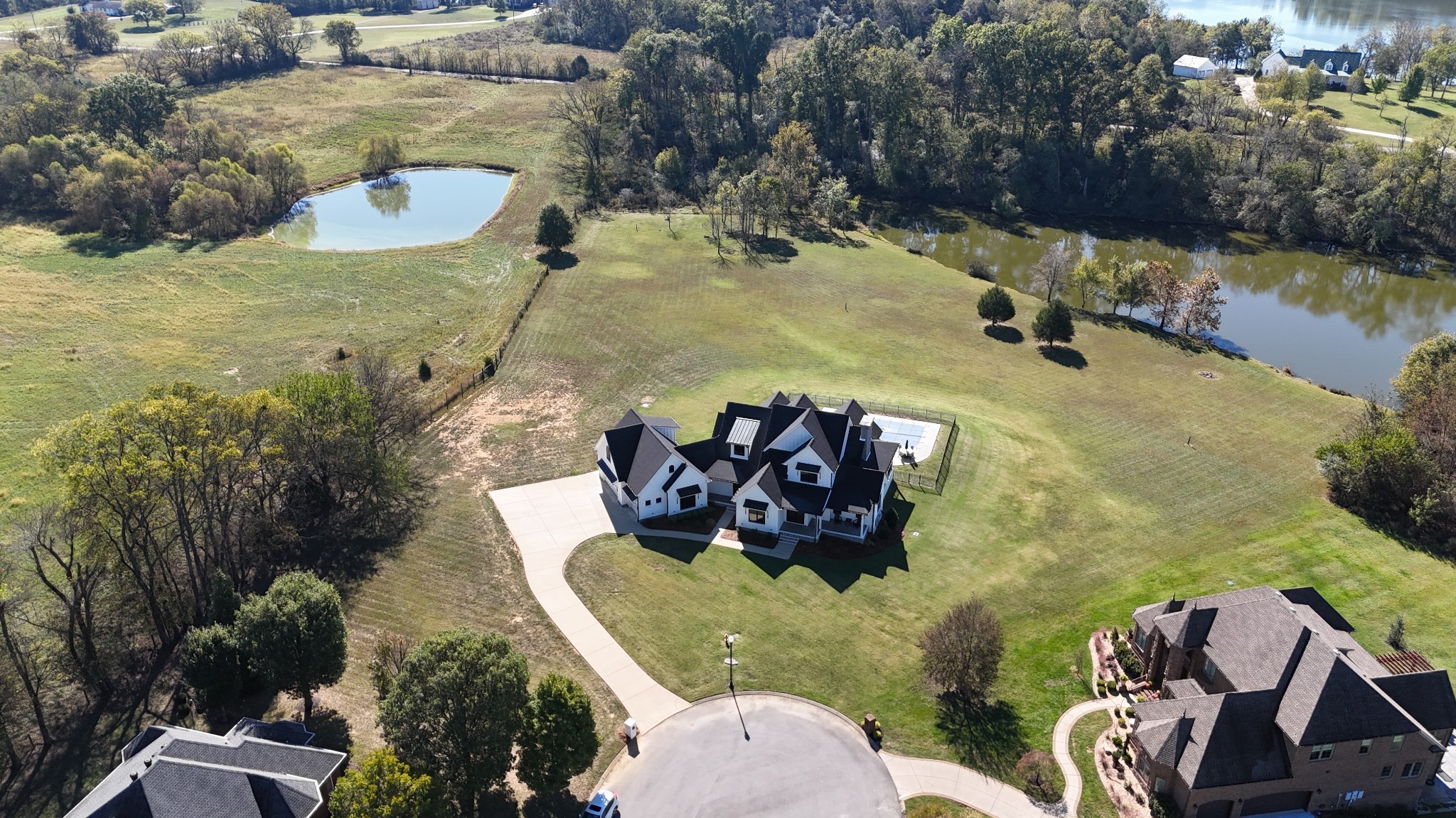 1027 Shimmering Way Gallatin TN 37066