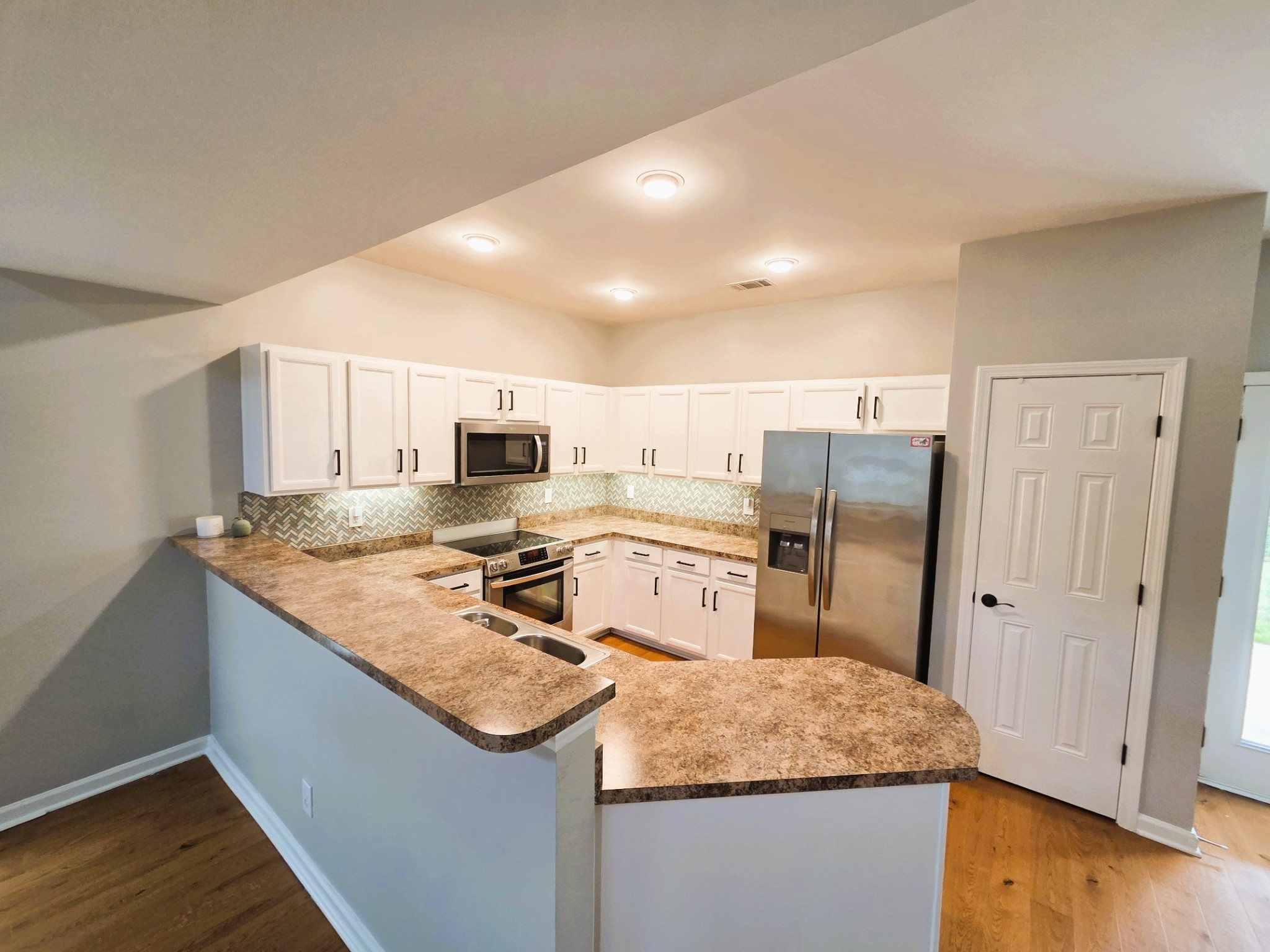4213 Longfellow Drive Nashville TN 37214