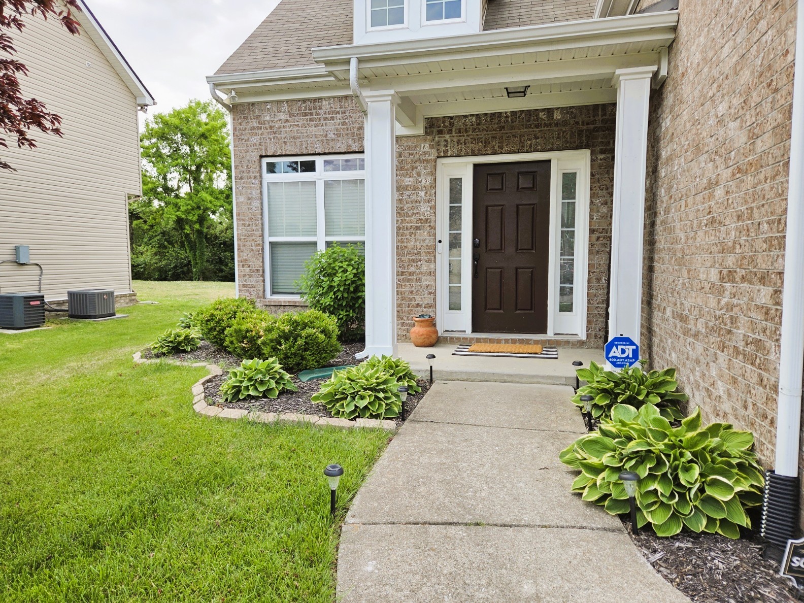 4213 Longfellow Drive Nashville TN 37214