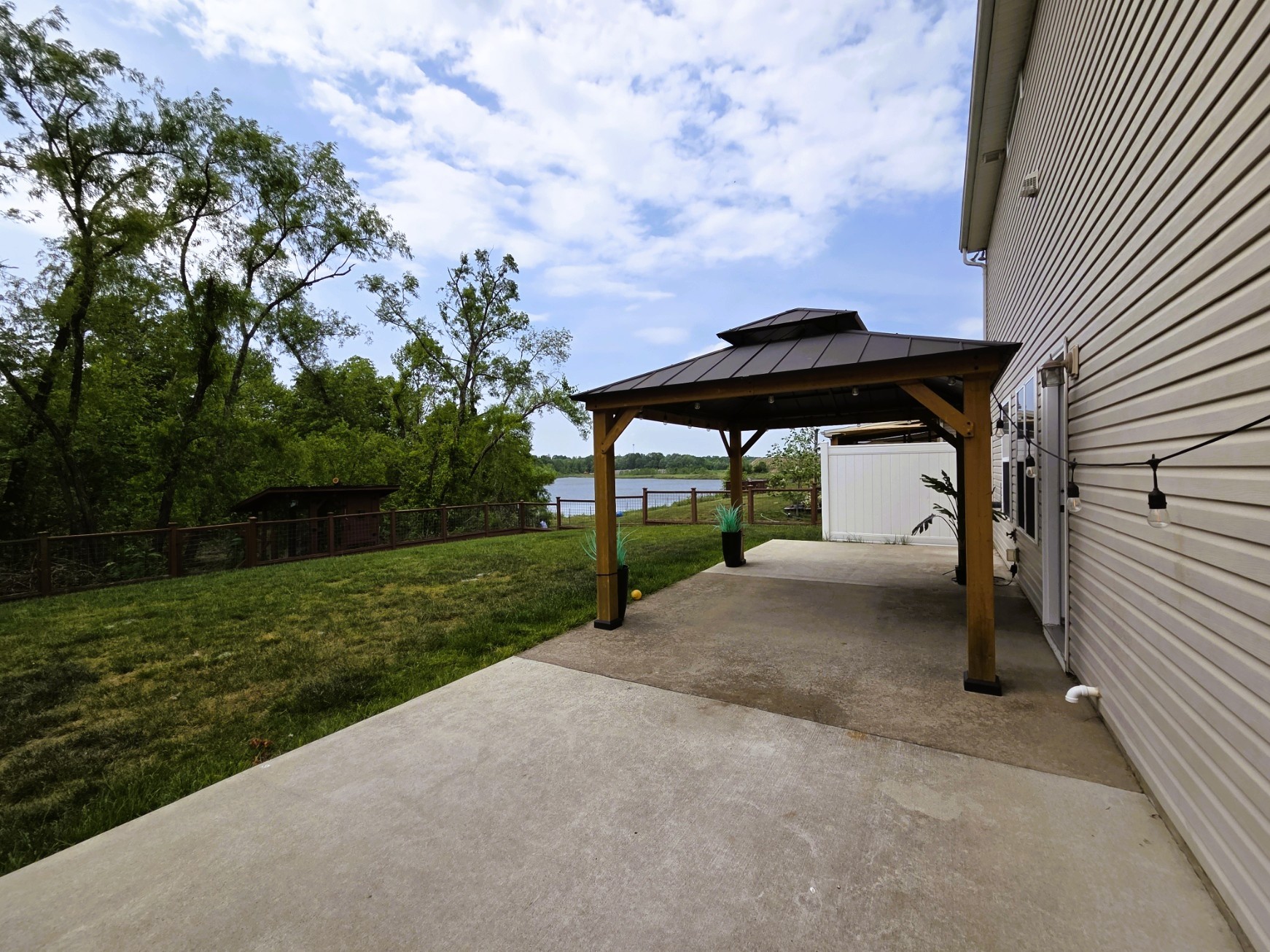 4213 Longfellow Drive Nashville TN 37214