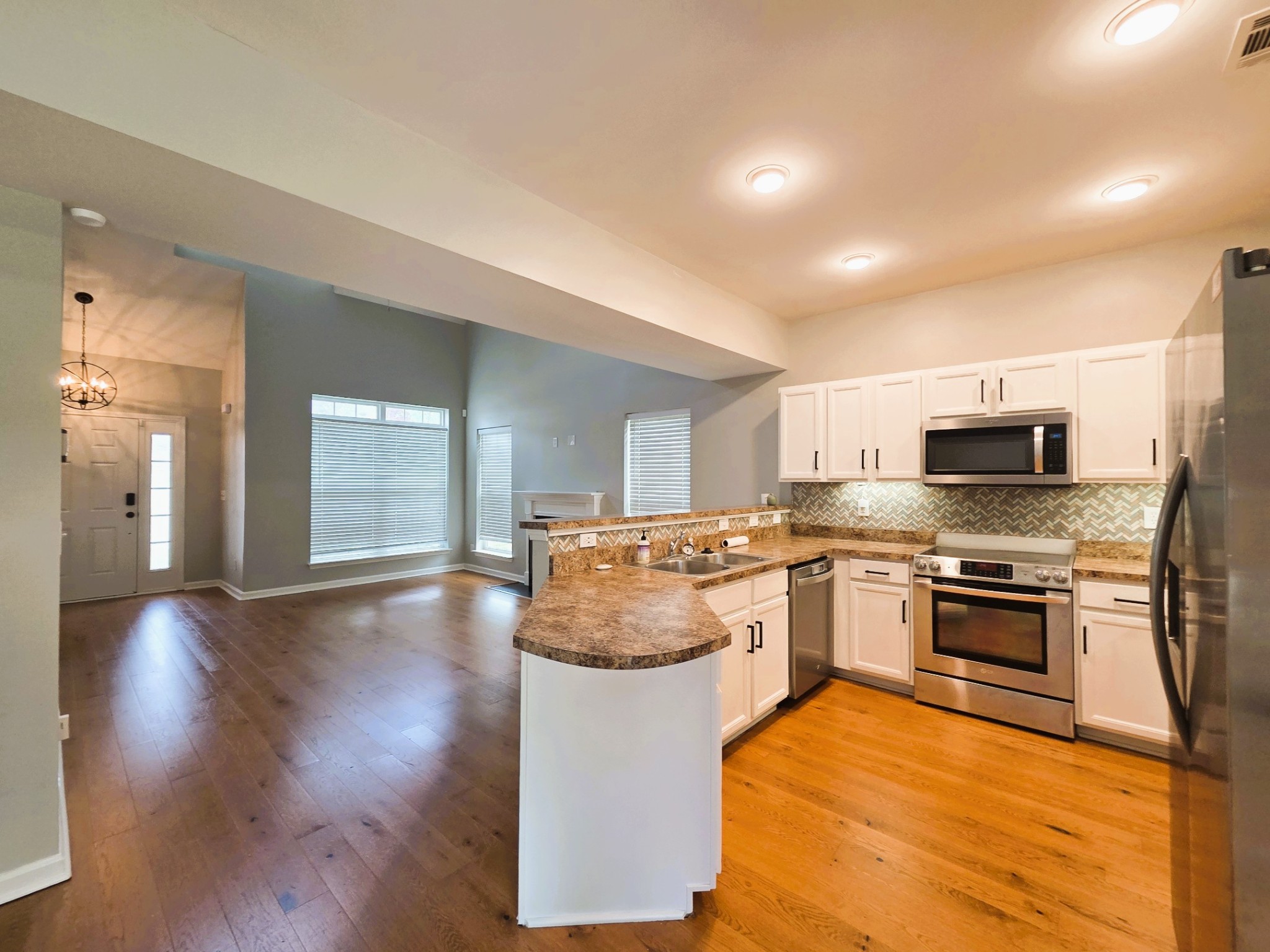 4213 Longfellow Drive Nashville TN 37214