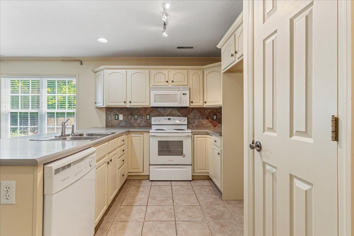 159 Morning Pointe Lane Athens TN 37303