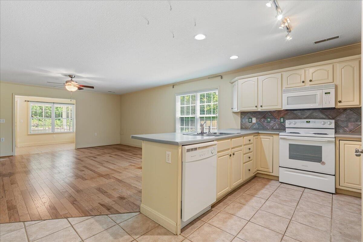 159 Morning Pointe Lane Athens TN 37303