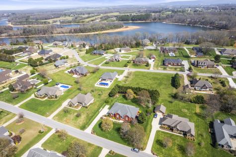 192 Bell Dr, W Winchester TN 37398