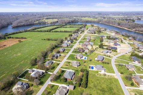 192 Bell Dr, W Winchester TN 37398