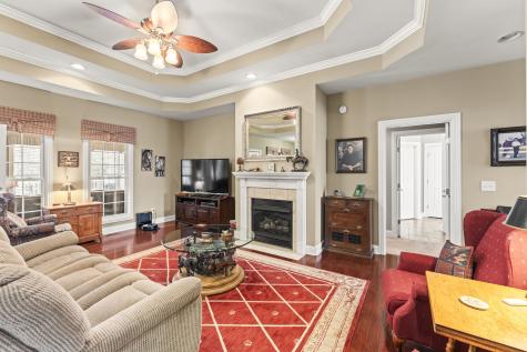 192 Bell Dr, W Winchester TN 37398