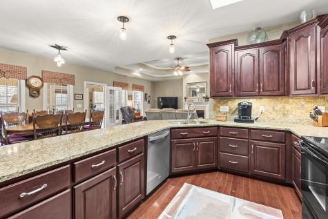192 Bell Dr, W Winchester TN 37398