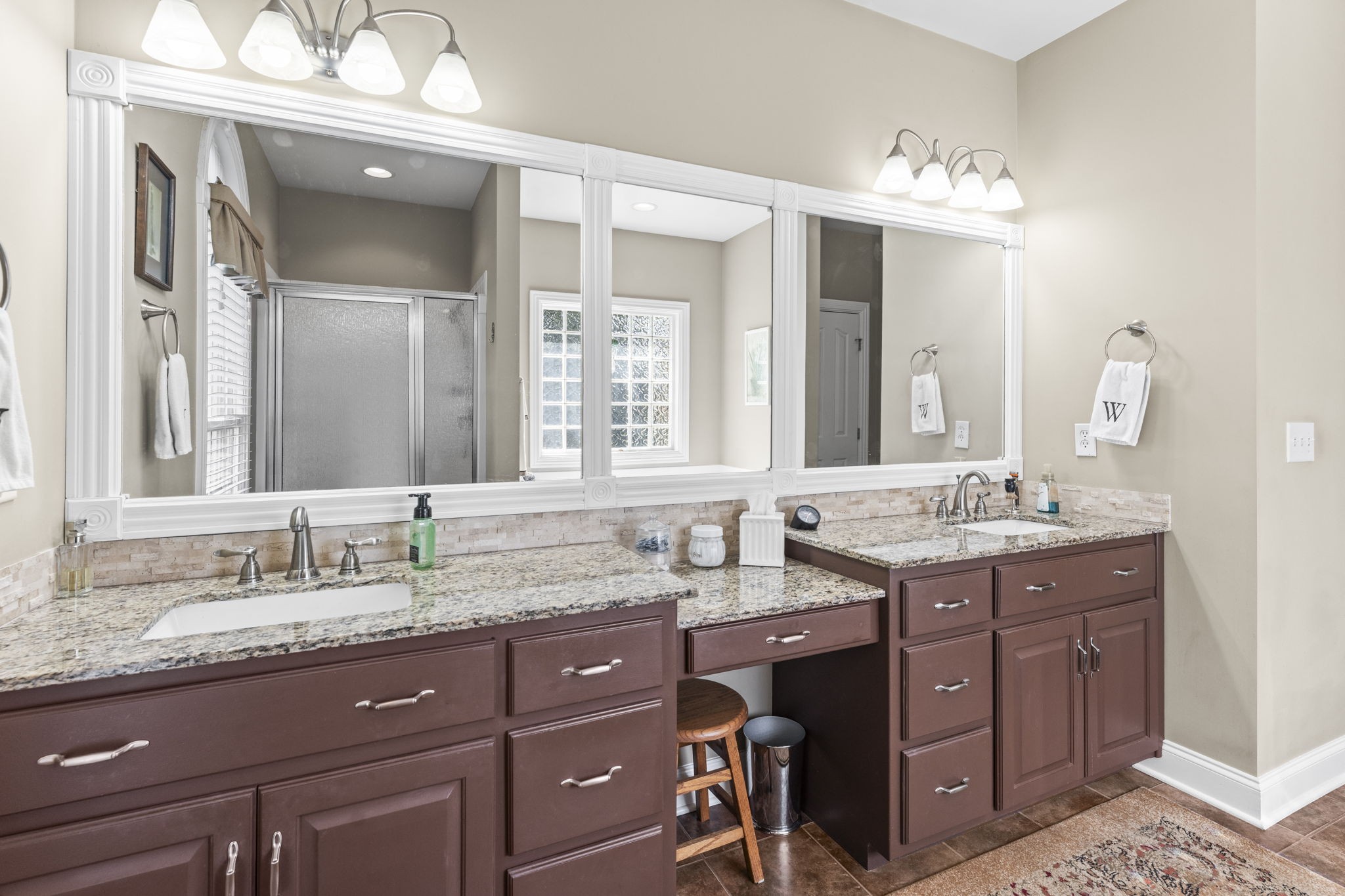 192 Bell Dr, W Winchester TN 37398
