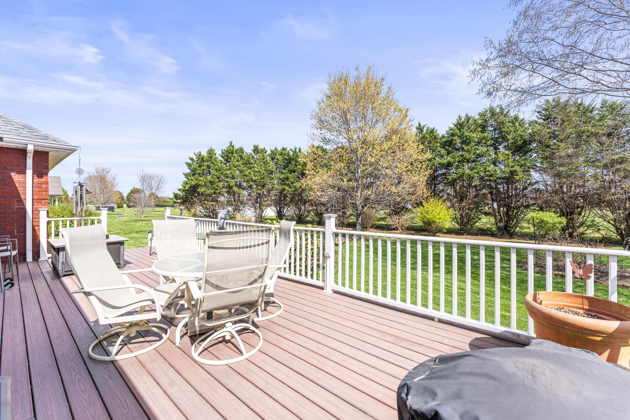 192 Bell Dr, W Winchester TN 37398