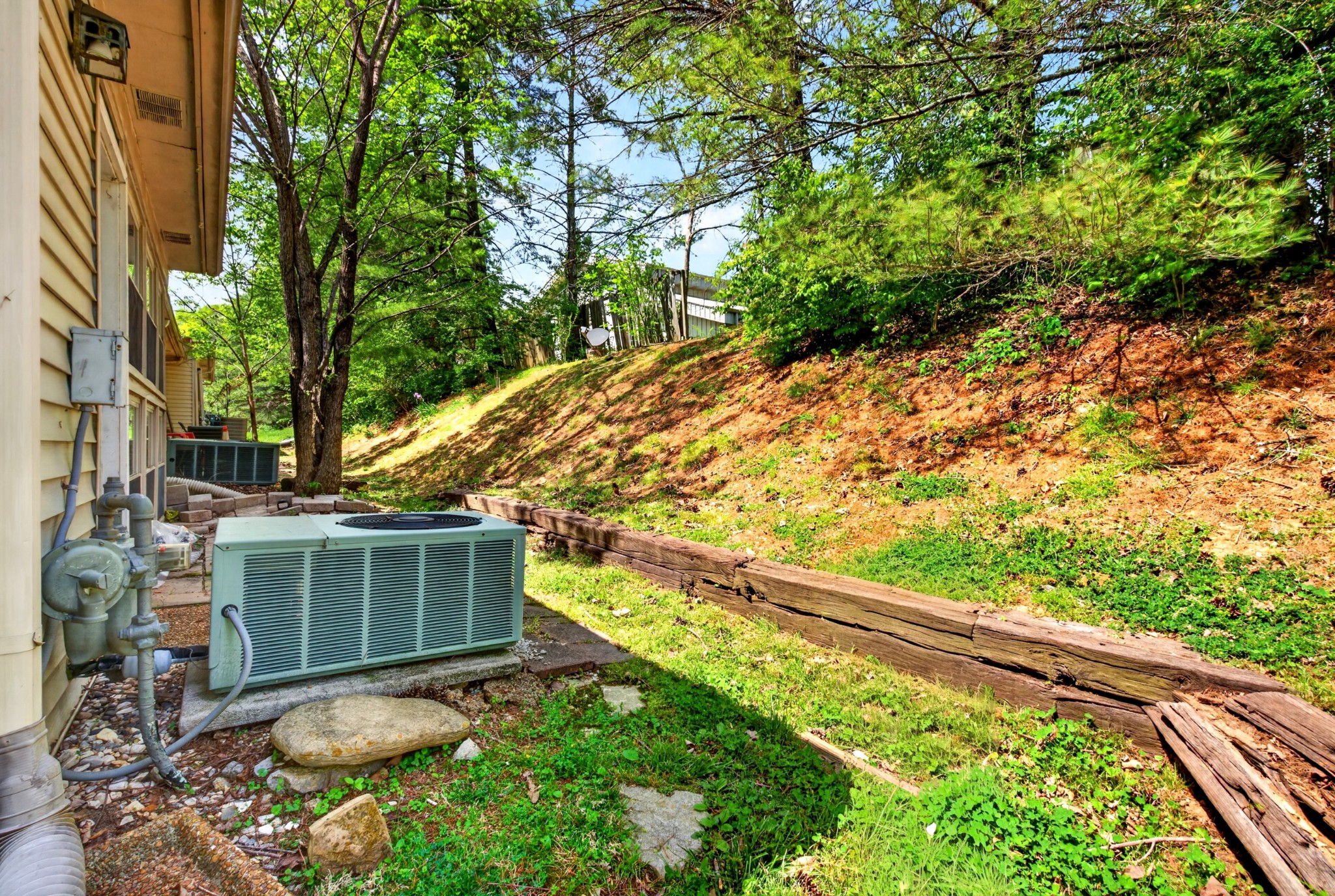 528 Williamsburg Drive Nashville TN 37214