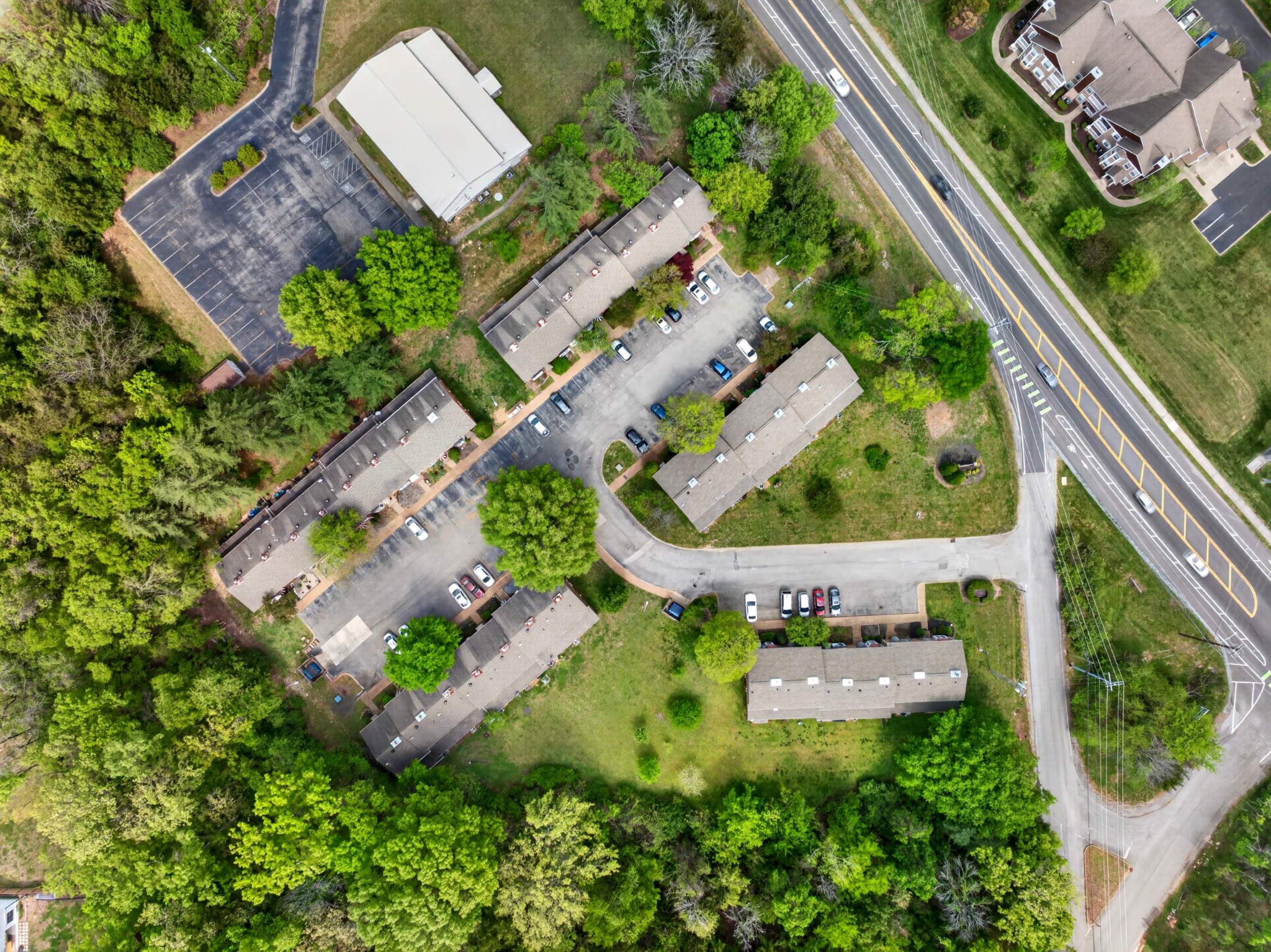 528 Williamsburg Drive Nashville TN 37214