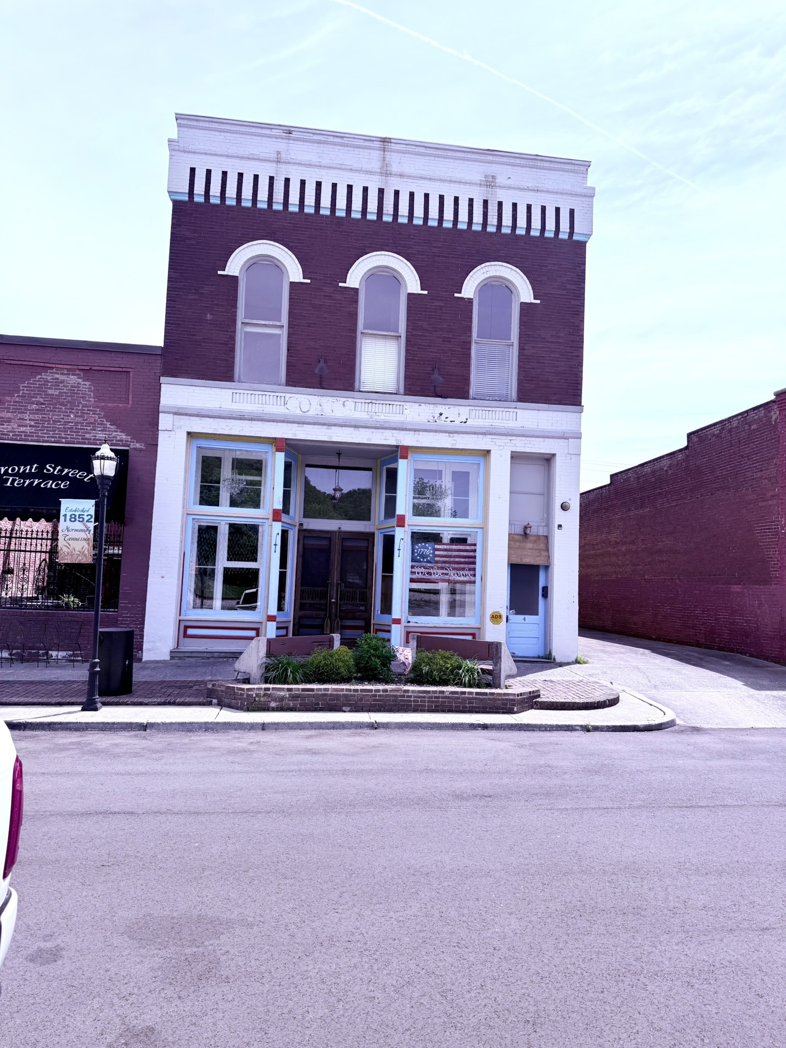 4 Front Street Normandy TN 37360