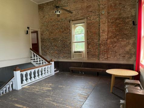 4 Front Street Normandy TN 37360