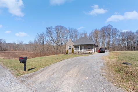 284 Caydras Way Lafayette TN 37083