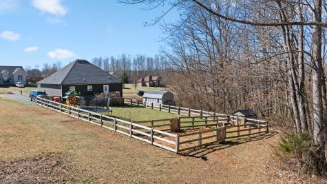 284 Caydras Way Lafayette TN 37083