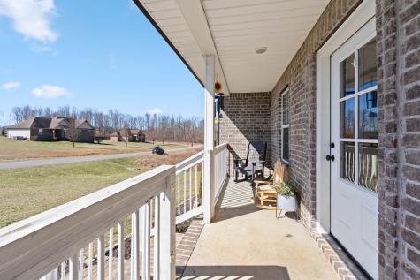 284 Caydras Way Lafayette TN 37083