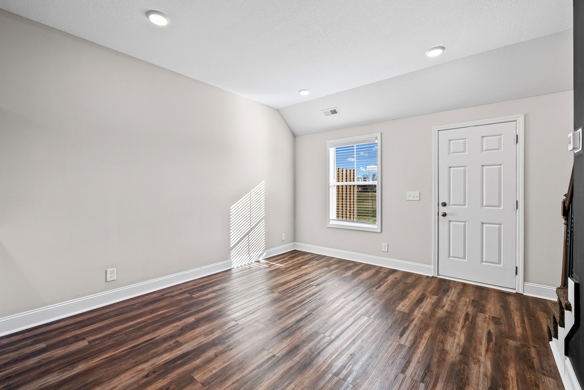 208 Drayton Drive Clarksville TN 37042