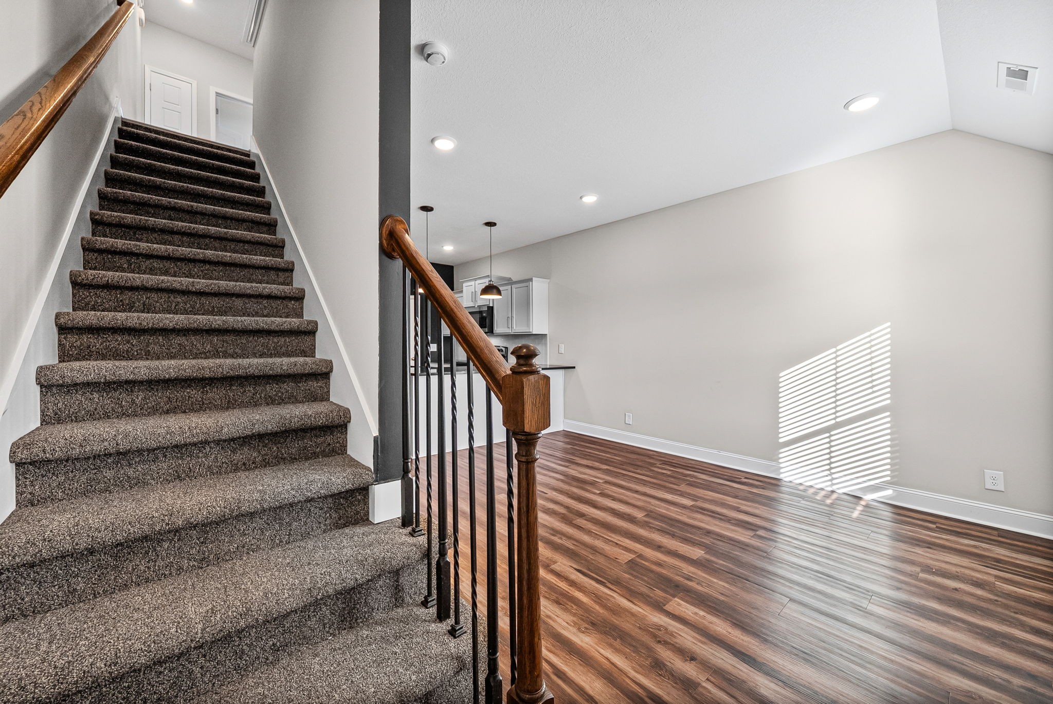 208 Drayton Drive Clarksville TN 37042